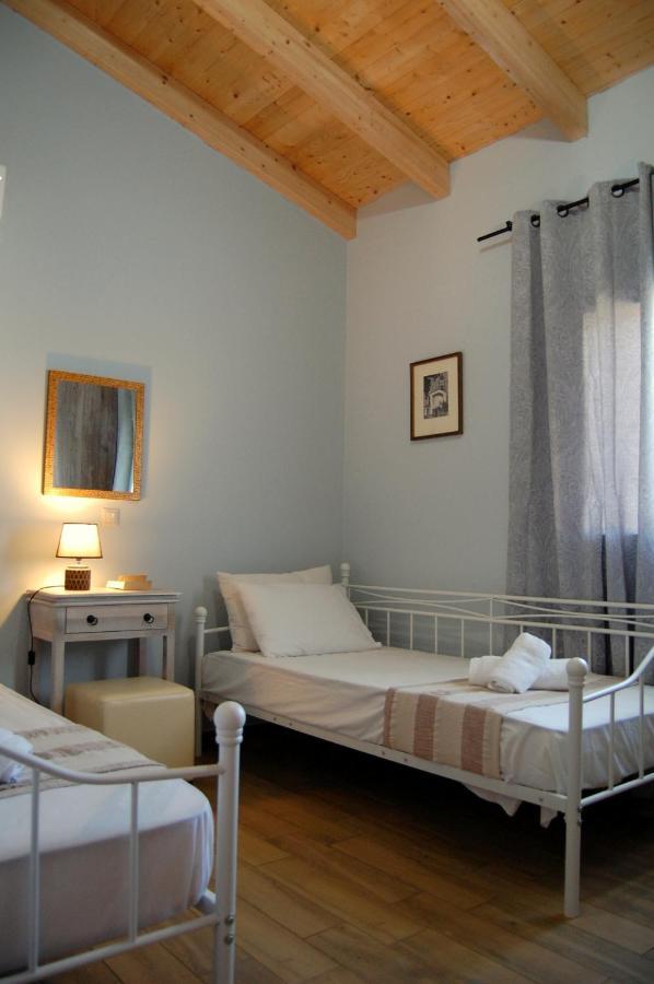 Blue Lagoon Villa Poros  Ngoại thất bức ảnh